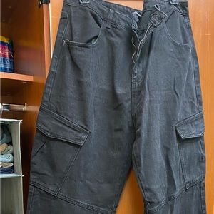 Womans Never worn Cargo Pants